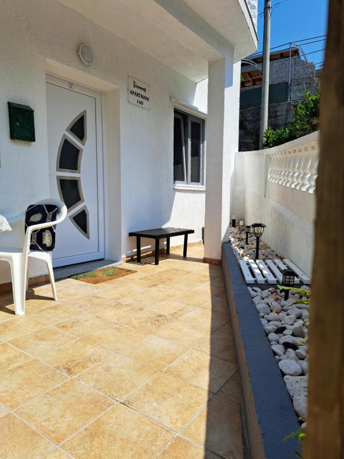 Apartmani Ana-Lora Lopar Εξωτερικό φωτογραφία